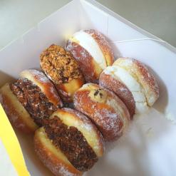 수원 카페 노티드 갤러리아 광교점 평일 대기시간 도넛 후기