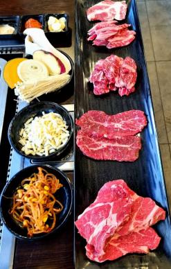 광주 연말모임 무한리필 꾸쇼 죠타