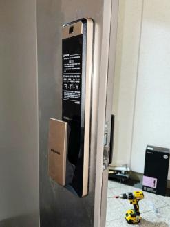 사하구도어락 고장 부산 구평동 이편한세상 디지털 열쇠  설치
