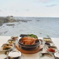 제주 맛집 이춘옥원조고등어쌈밥 집에서 맛있는 고등어묵은지찜을 먹었어요