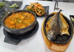 경남 사천 맛집 란이식당 멸치쌈밥 먹어 본 후기