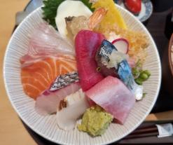 [서울 맛집] 압구정로데오 '청담돈' - 카이센동 맛집