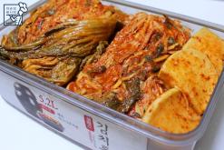 김장김치 김치통 오래도록 아삭하게 코멕스(KOMAX) 뚜껑이 더 튼튼해진 김치통(그레이)