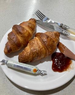 크럼 버터크로와상 생지로 누구나 홈베이킹 가능